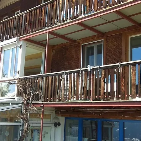 Appartement Berg- Und Seeblick By Interhome