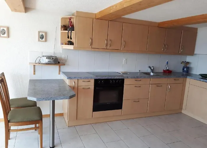 شقة Berg- Und Seeblick By Interhome *